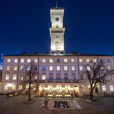Bed & Breakfast In Downtown Lviv Extérieur photo